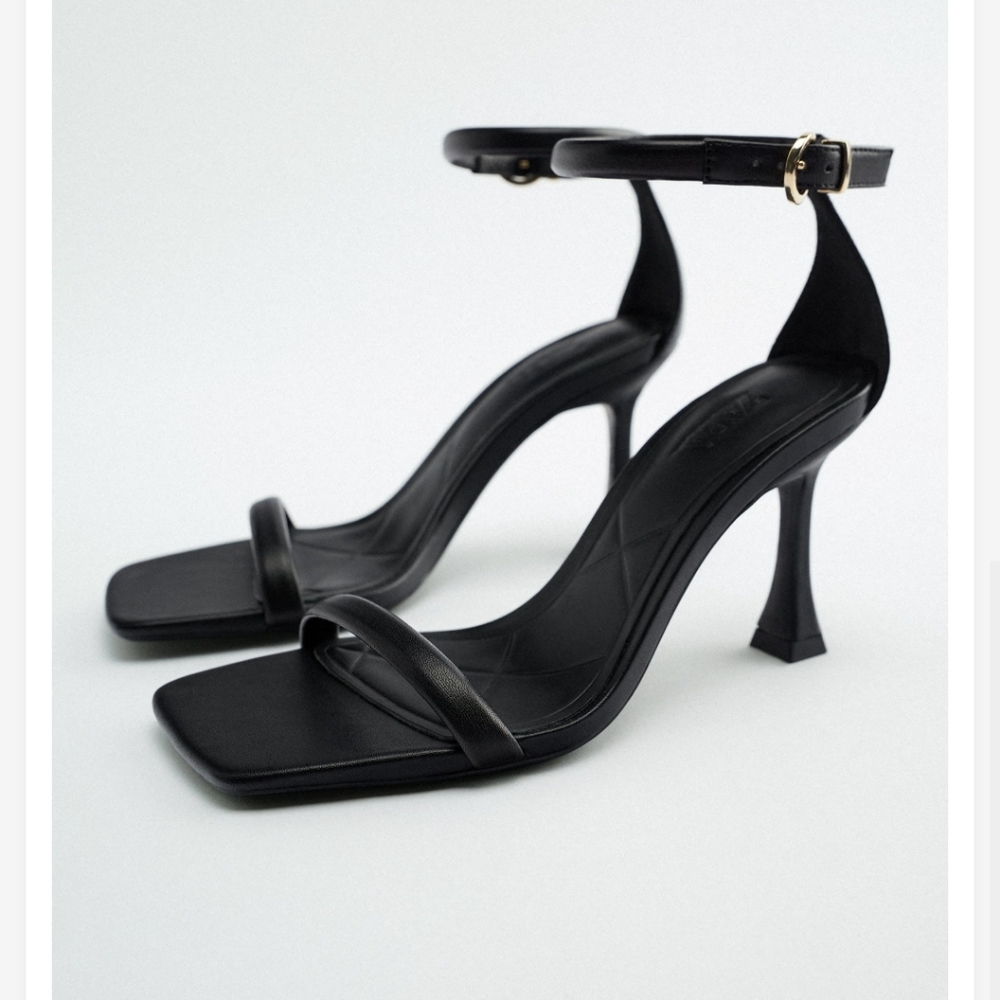 Zara NWT. Leather High Heel Sandals